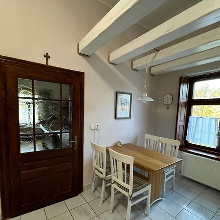 Apartmanove Ubytovanie Pod Dubom Polny Kesov Exterior photo